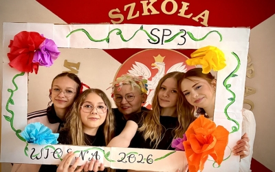 Dzień Fryzury w SP3 – radosne przygotowania do Pierwszego Dnia Wiosny!